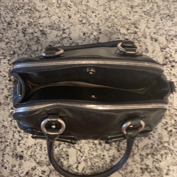 Black Marc Jacobs satchel - Picture 9 of 13